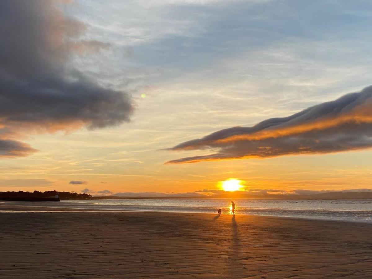 Luxury Apartment Near The Beach In Nairn Scotland Eksteriør billede